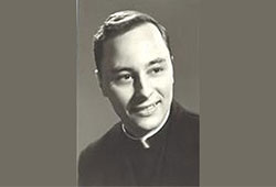 Photo of Father Dennis Bombardier '64